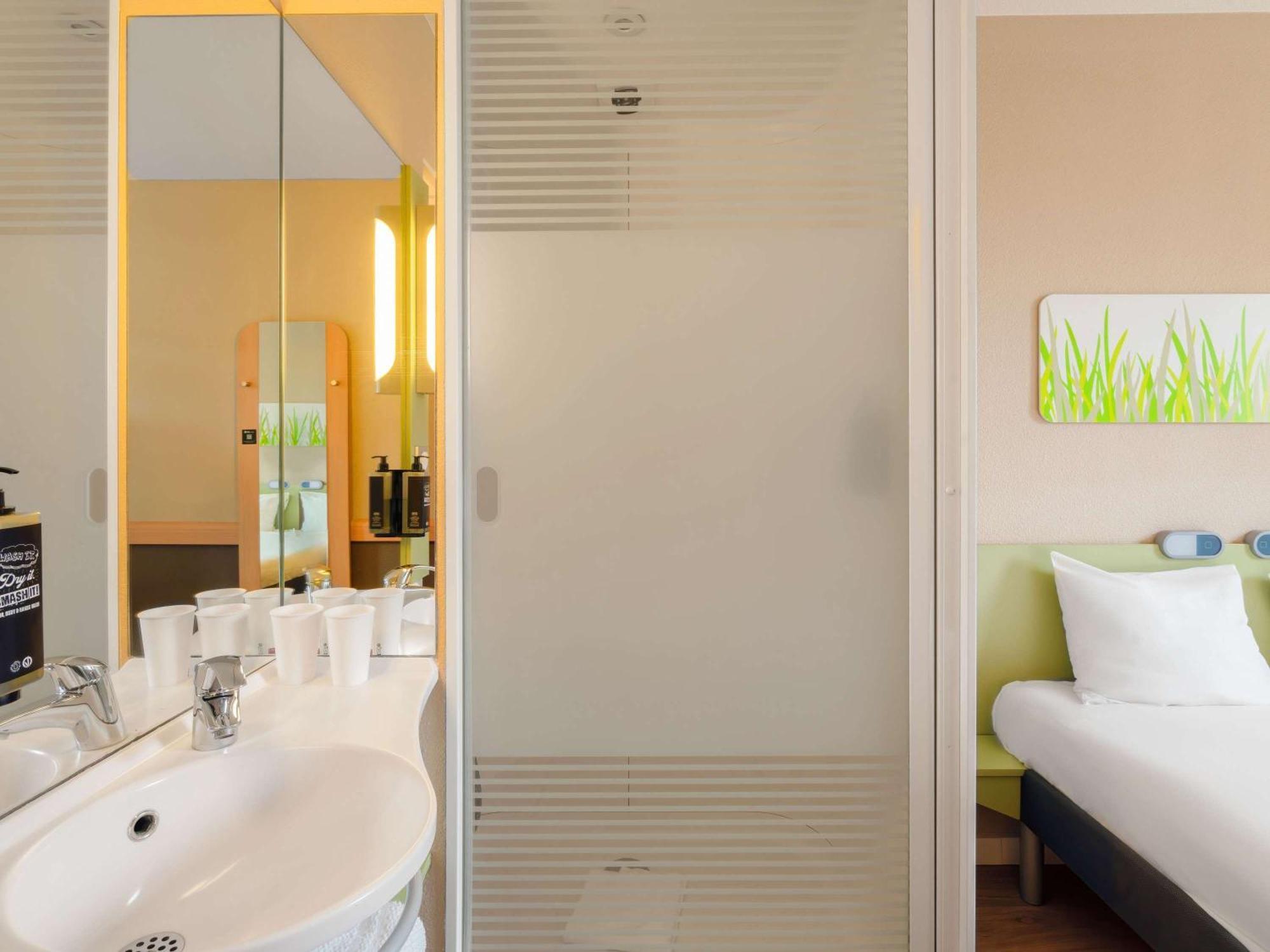 Ibis Budget Manosque Cadarache Kültér fotó