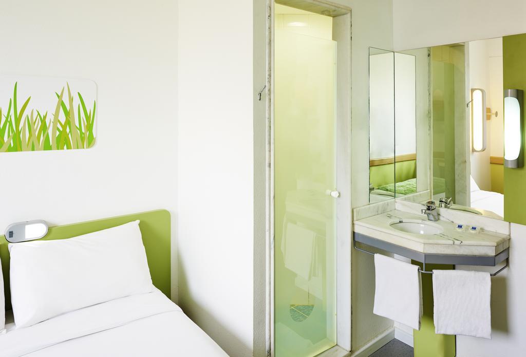 Ibis Budget Manosque Cadarache Szoba fotó